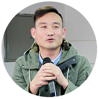 贺立龙.png